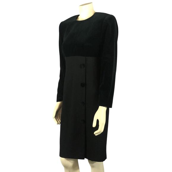 Vintage Kasper ASL Black Velvet Dress with velvet front buttons size 8 p - Picture 5 of 12